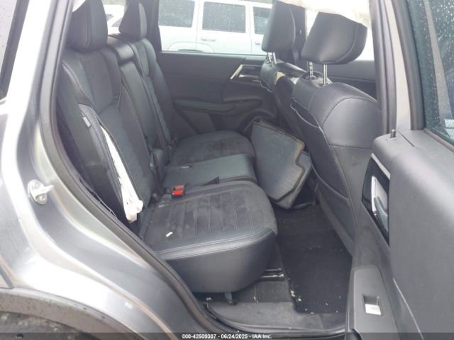 2022 MITSUBISHI OUTLANDER JA4J3UA84NZ086403 Photo 7