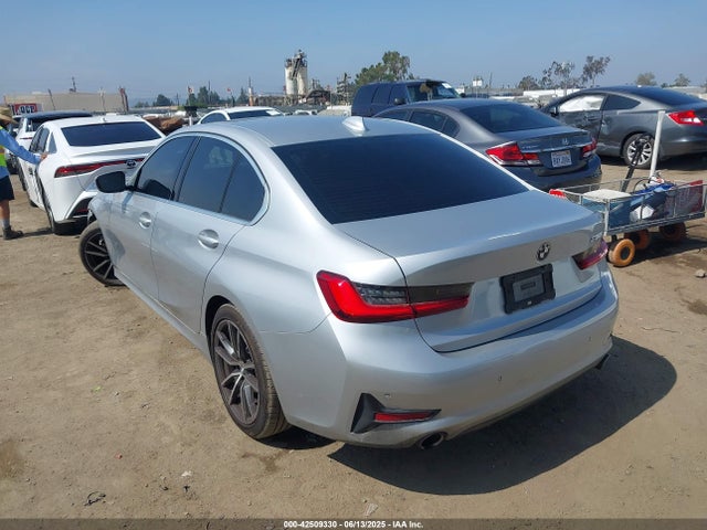 WBA5R1C50KAK12383 BMW 2019