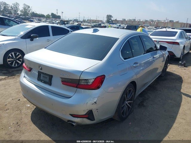 WBA5R1C50KAK12383 BMW 2019