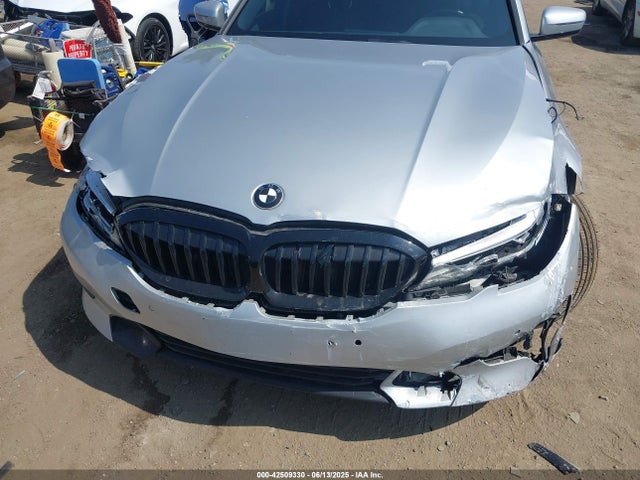WBA5R1C50KAK12383 BMW 2019