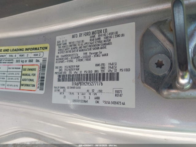 Ford 2.3l 4v premium fuel 2017 1FA6P8TH2H5277176 Image 9