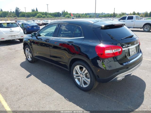 2015 MERCEDES-BENZ GLA 250 WDCTG4GB9FJ059116 Photo 2