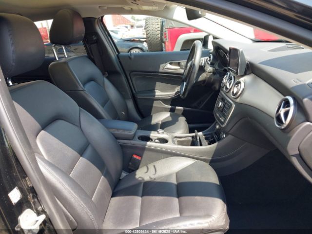 2015 MERCEDES-BENZ GLA 250 WDCTG4GB9FJ059116 Photo 4