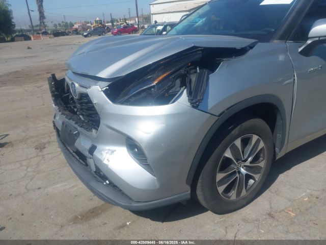 2021 TOYOTA HIGHLANDER 5TDHARAH9MS506261 Photo 5