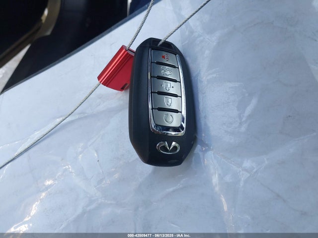 JN1FV7DR9MM880601 Infiniti 3.0l tt