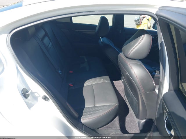JN1FV7DR9MM880601 Infiniti 3.0l tt