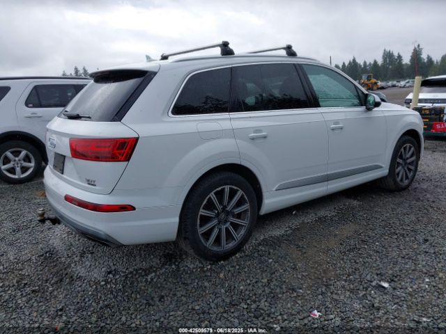 WA1LAAF78HD011055 Audi Q7