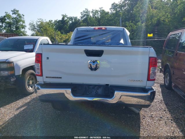 3C6UR5DJ3RG366512 RAM 2500 Big Horn  4x4 6'4 Box