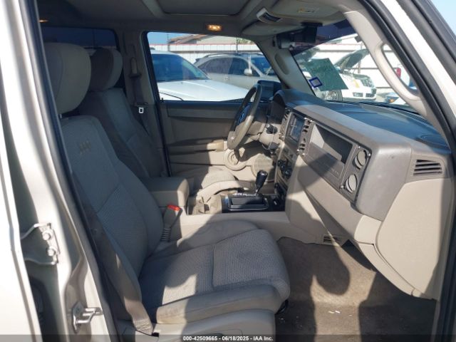 2007 JEEP COMMANDER 1J8HH48K47C699904 Photo 4