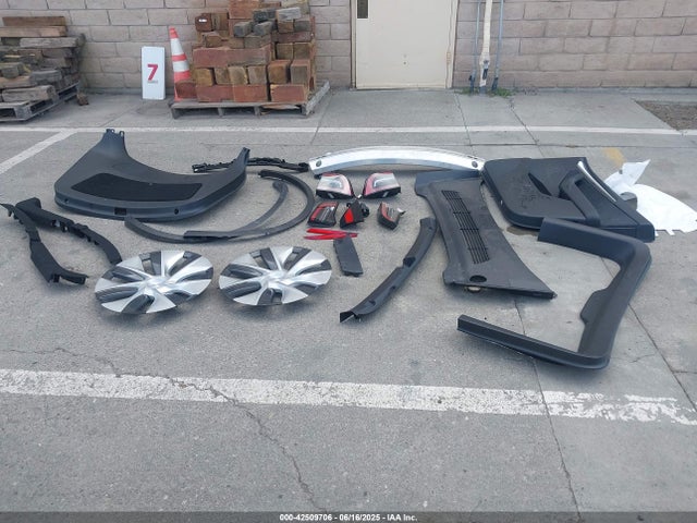 7SAYGDEE2PF832769 Tesla Model Y