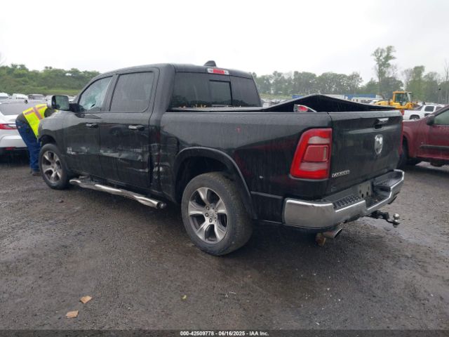 2019 RAM 1500 1C6RREJT3KN502713 Photo 2