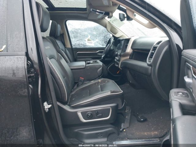 2019 RAM 1500 1C6RREJT3KN502713 Photo 4