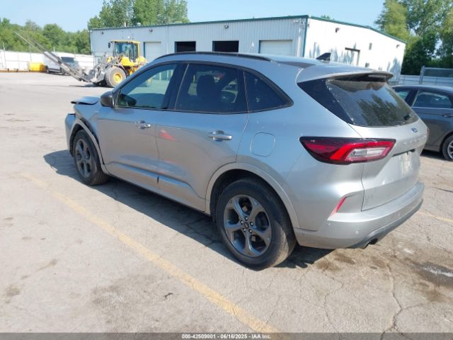 2023 FORD ESCAPE 1FMCU9MN5PUA84553 Photo 2