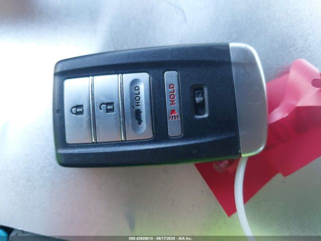 2019 ACURA RDX 5J8TC1H32KL024781 Photo 10