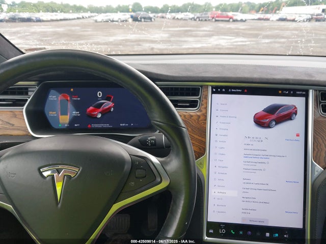 2017 TESLA MODEL X 5YJXCDE22HF054694 Photo 6