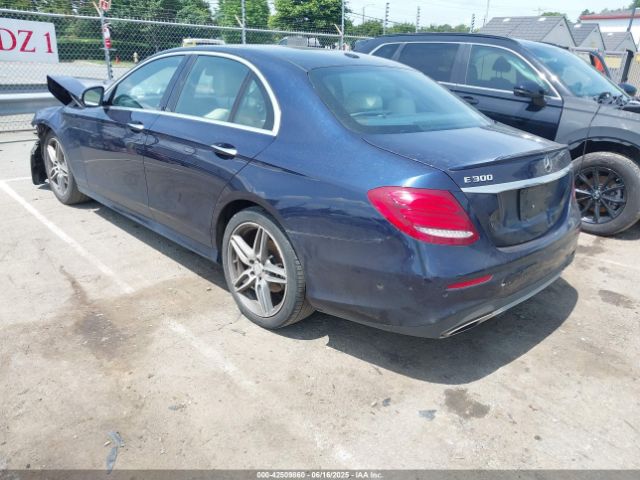 2017 MERCEDES-BENZ E 300 WDDZF4JB3HA155487 Photo 2