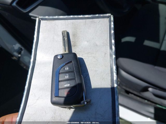 5YFB4MDE4PP027602 Toyota COROLLA LE