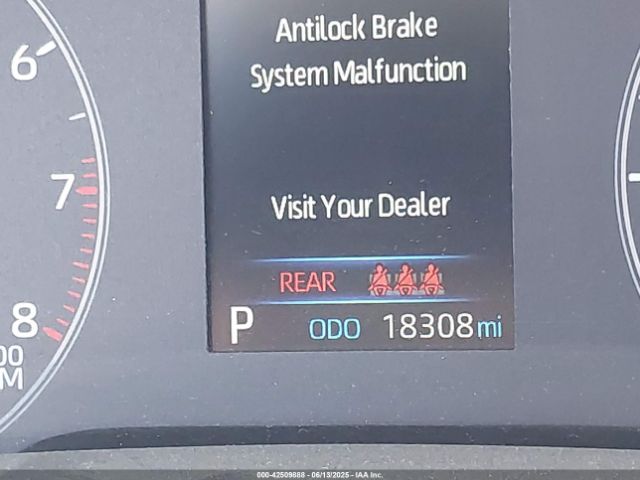 5YFB4MDE4PP027602 Toyota COROLLA LE