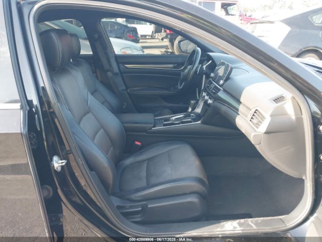 2018 HONDA ACCORD 1HGCV1F34JA068157 Photo 4