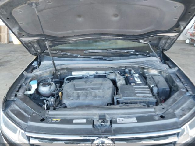 2018 VOLKSWAGEN TIGUAN 3VV1B7AX3JM024361 Photo 9
