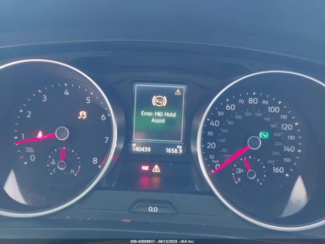 2018 VOLKSWAGEN TIGUAN 3VV1B7AX3JM024361 Photo 6