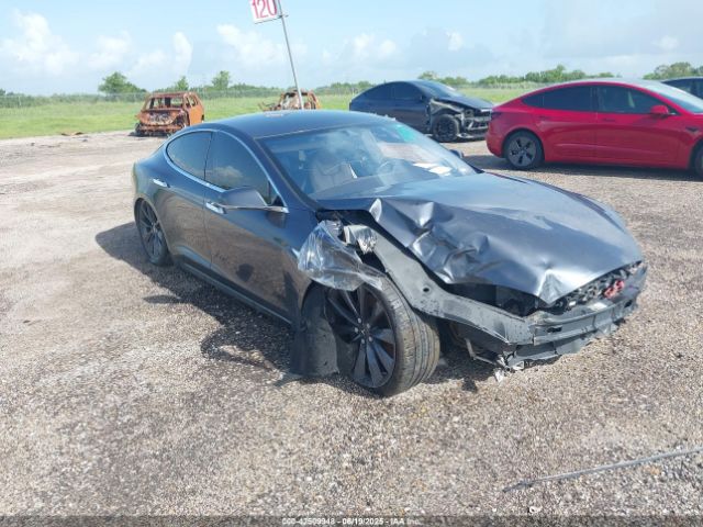 2015 TESLA MODEL S 5YJSA1H24FF081239