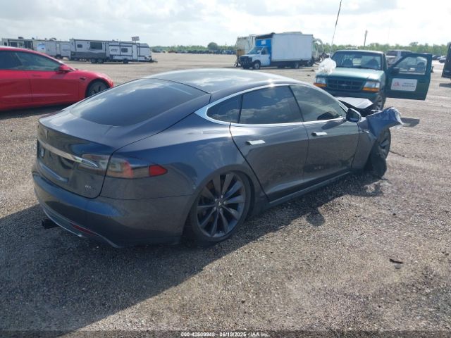 2015 TESLA MODEL S 5YJSA1H24FF081239 Photo 3