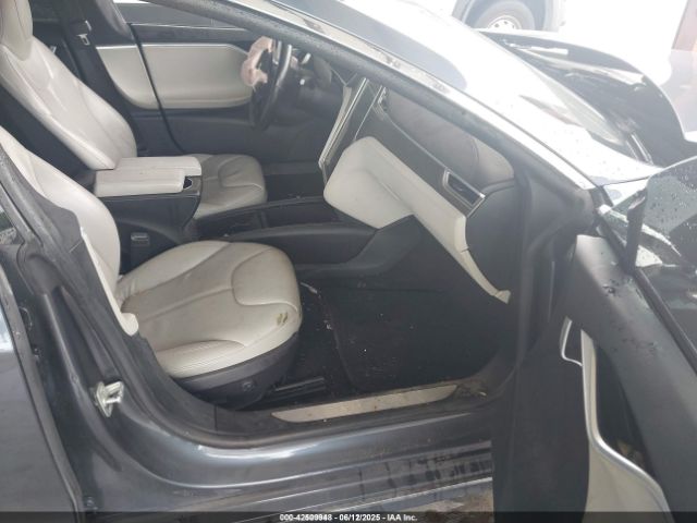 2015 TESLA MODEL S 5YJSA1H24FF081239 Photo 4