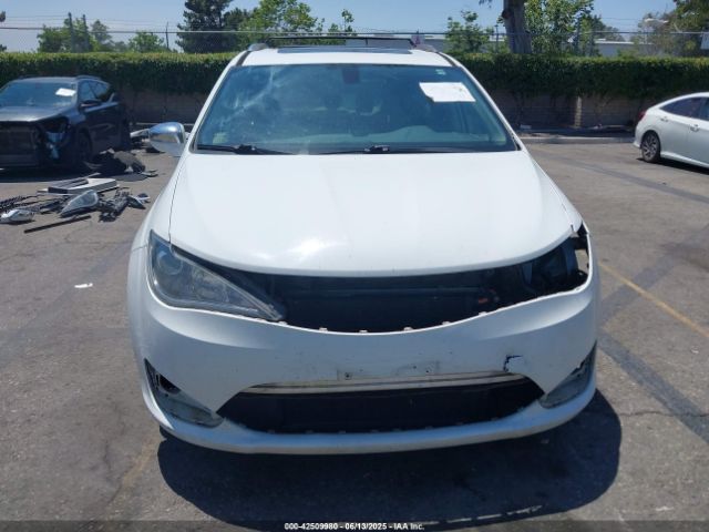 2C4RC1GG3JR320296 Chrysler 2018