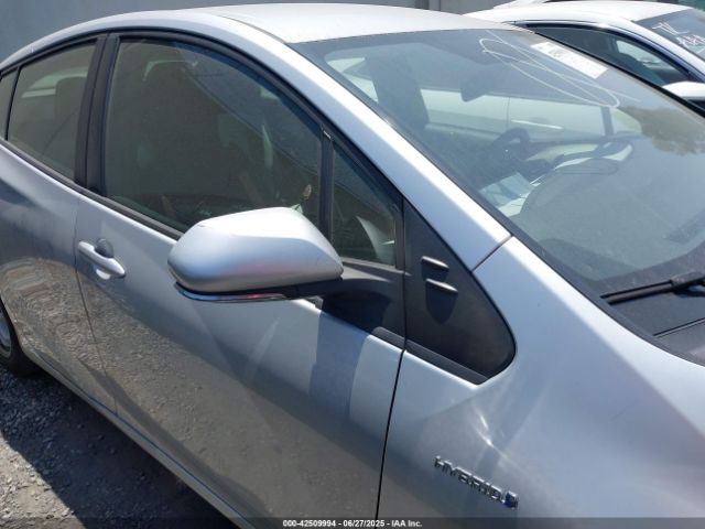 JTDKBRFUXG3513086 Toyota 2zr-fxe,1nm