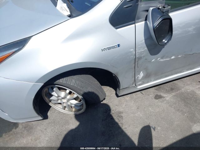 JTDKBRFUXG3513086 Toyota 2zr-fxe,1nm