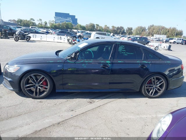 Audi 4.0t 2018 WAUFFAFC5JN041175 Image 14