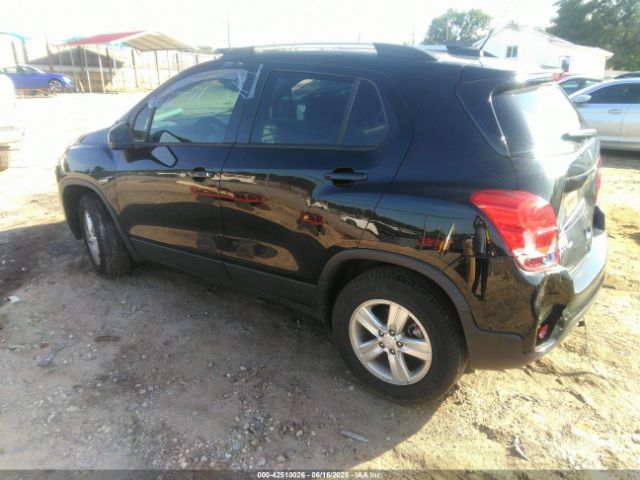 2021 CHEVROLET TRAX KL7CJPSMXMB363321 Photo 2