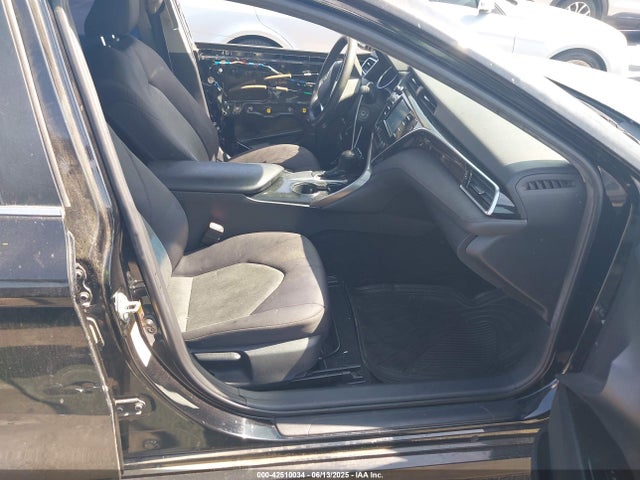 4T1B11HK3JU053881 Toyota CAMRY LE