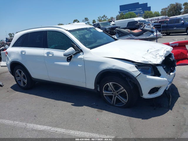 WDC0G4JB1KF555357 Mercedes-Benz m274