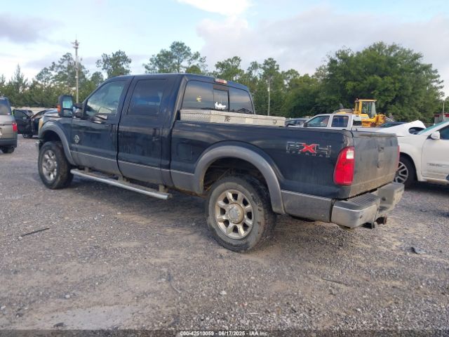 2011 FORD F-250 1FT7W2BT4BEC66255 Photo 2