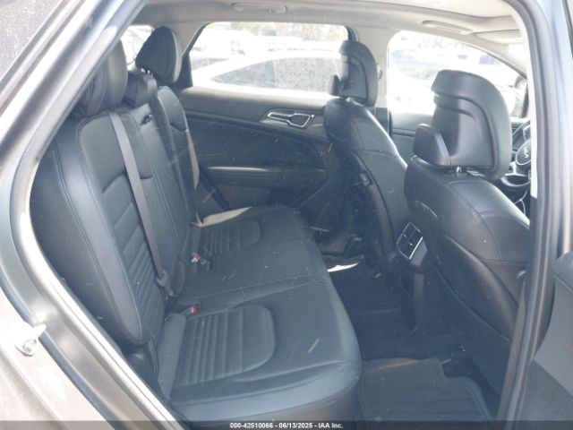 2023 KIA SPORTAGE HYBRID KNDPXCAG2P7039200 Photo 7