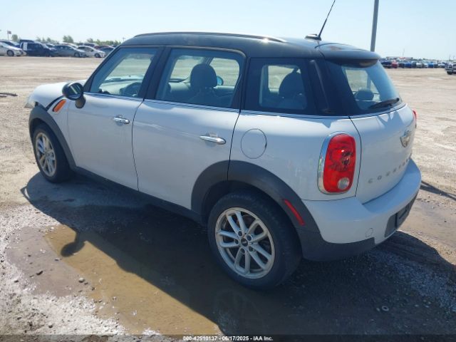 2015 MINI COUNTRYMAN WMWZB3C55FWR43773 Photo 2