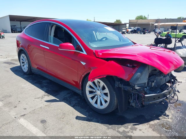 2016 TESLA MODEL X 5YJXCAE27GF009182 Photo 0
