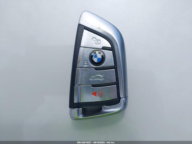 WBA7F0C5XGGL99972 BMW 2016