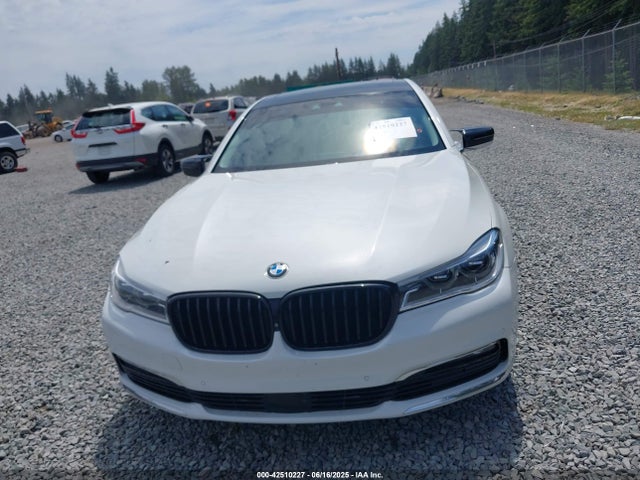 WBA7F0C5XGGL99972 BMW 2016