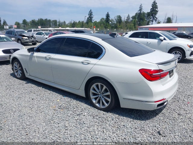 WBA7F0C5XGGL99972 BMW 2016