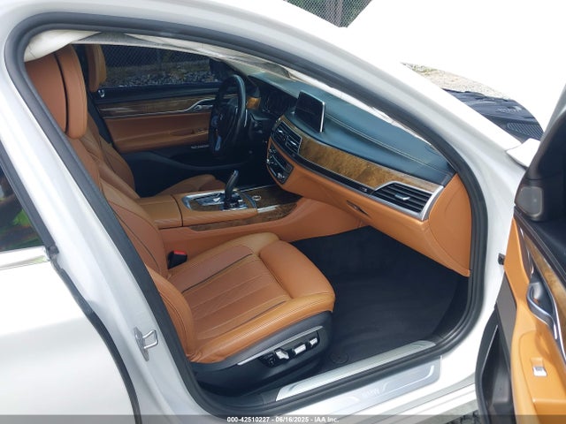 WBA7F0C5XGGL99972 BMW 2016