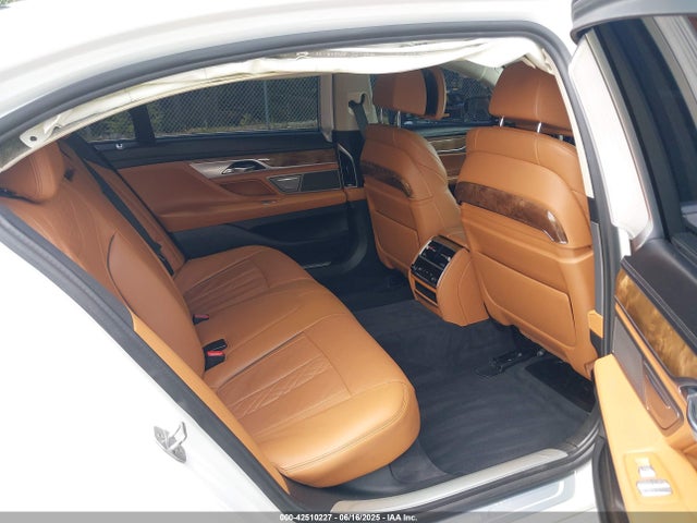 WBA7F0C5XGGL99972 BMW 2016