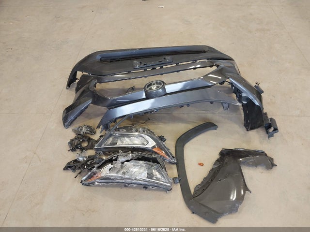 2T3P1RFV8KW057323 Toyota a25a-fks