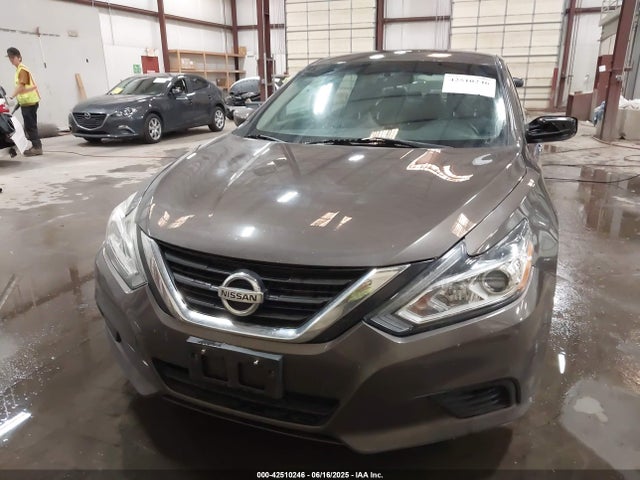 1N4AL3AP2GN308329 Nissan 2016