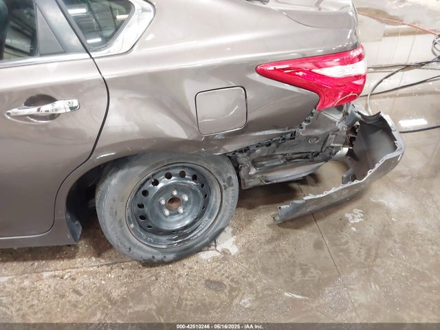 1N4AL3AP2GN308329 Nissan 2016