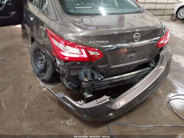 1N4AL3AP2GN308329 Nissan 2016