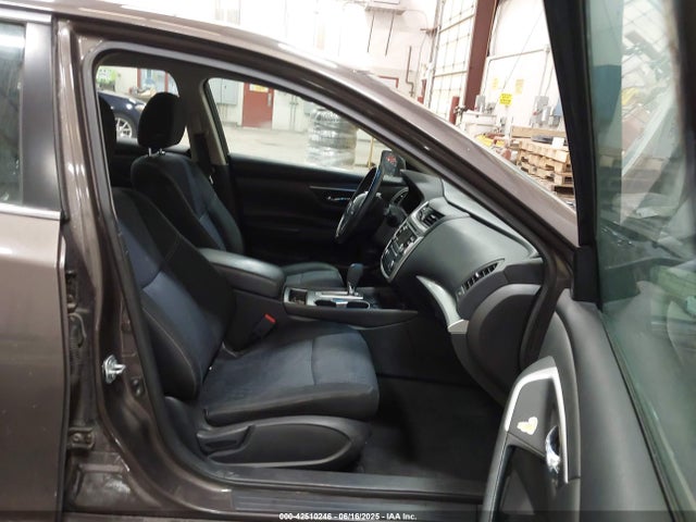 1N4AL3AP2GN308329 Nissan 2016