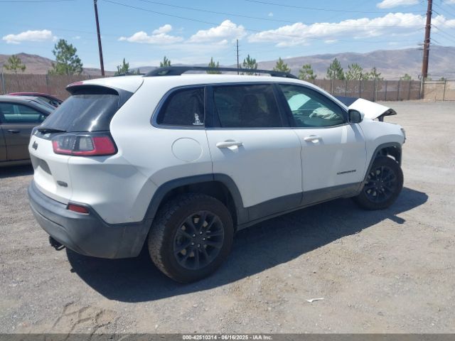 1C4PJMCB0KD161976 Jeep Cherokee Latitude 4x4